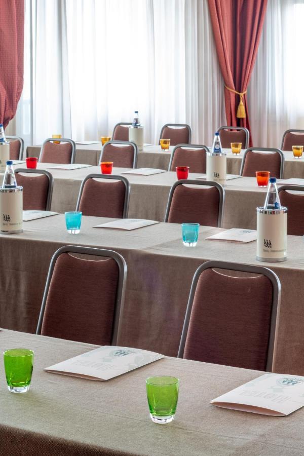 Hotel Ambasciatori Μπρέσια Εξωτερικό φωτογραφία
